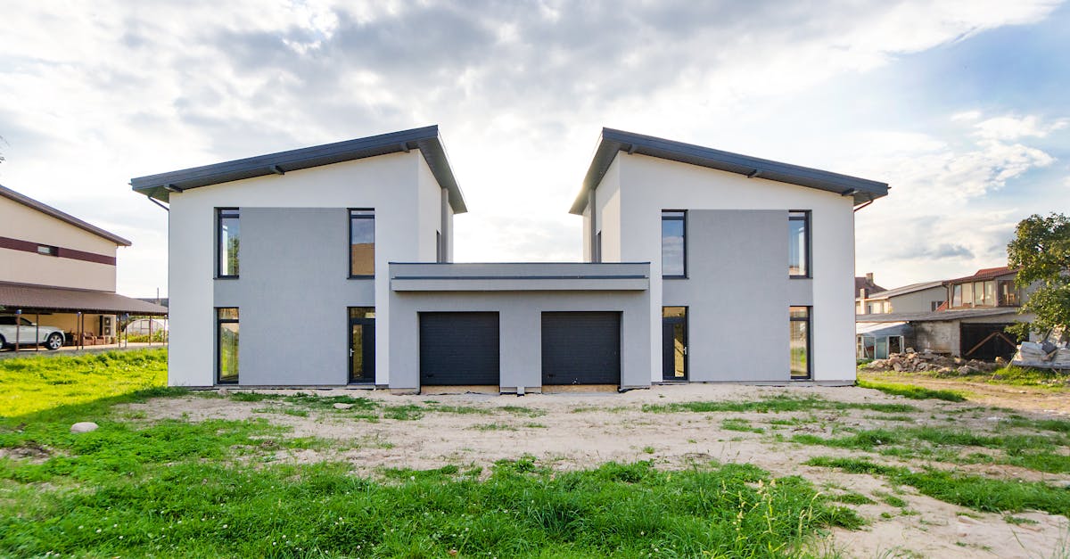 Embracing Minimalism in Modern Home Architecture